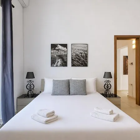 דירה New To The Market - 4br In By Sf Homes